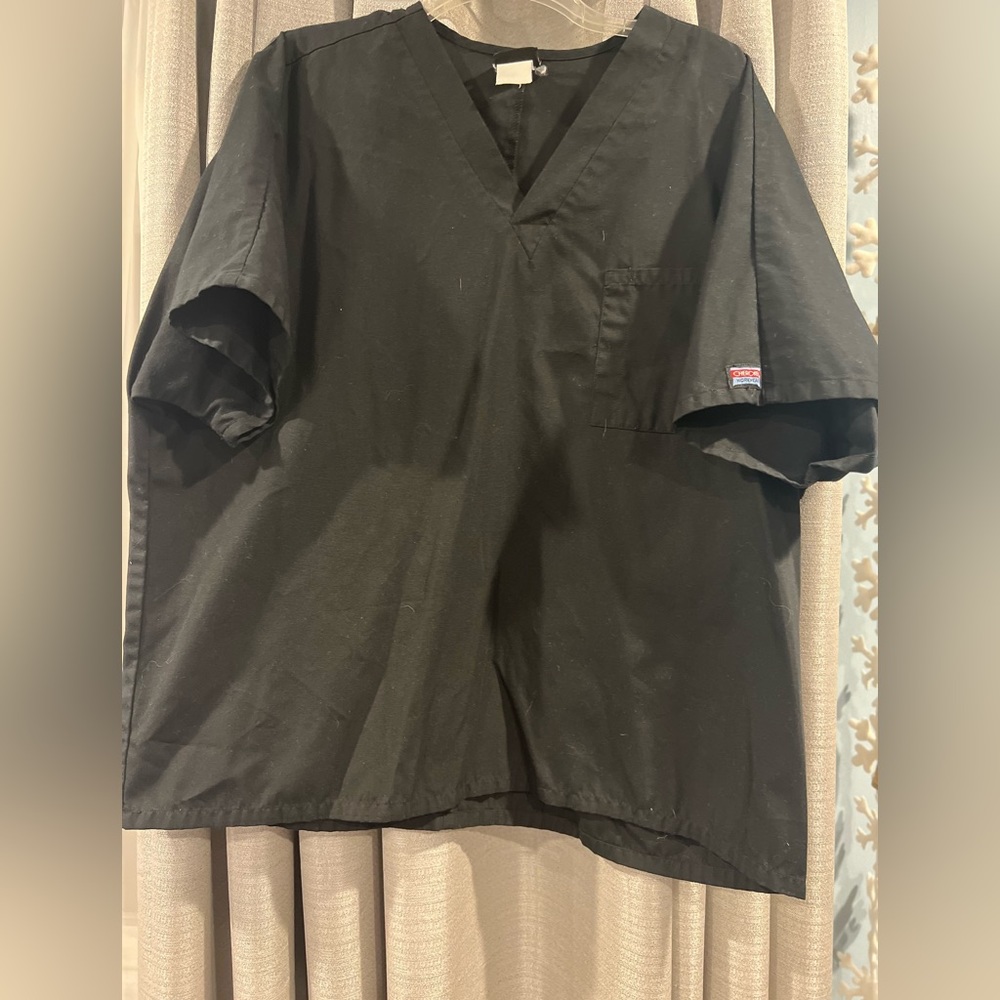 Men’s XL Cherokee Scrub Top